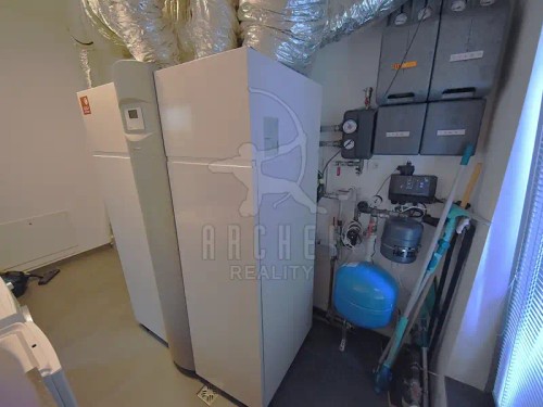 Prodej domu 300 m², pozemek 1000 m²