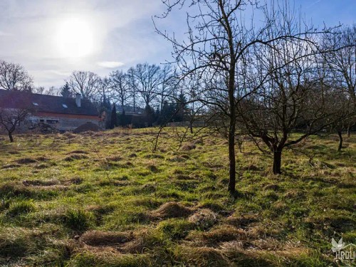Prodej stavebního pozemku 1915 m²