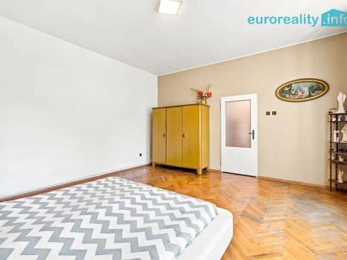 Prodej domu 213 m², pozemek 1424 m²