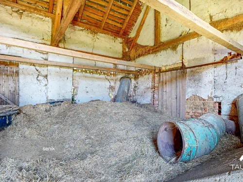 Prodej zemědělské usedlosti 860 m², pozemek 1745 m²