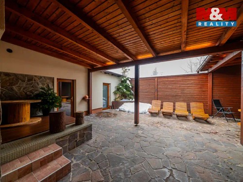 Prodej domu 533 m², pozemek 1952 m²