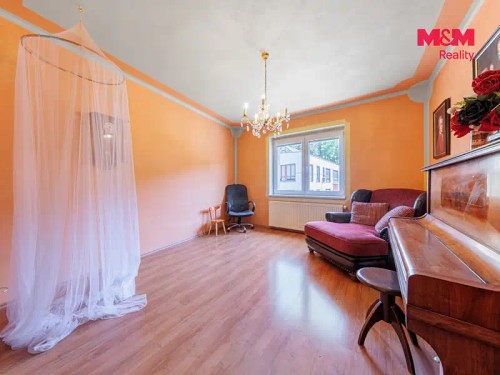 Prodej domu 300 m², pozemek 384 m²