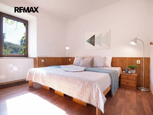Prodej domu 770 m², pozemek 9150 m²