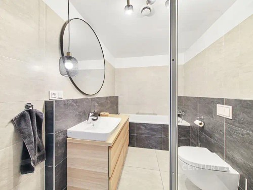 Prodej bytu 4+kk 117 m²