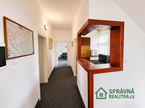 Prodej domu 298 m², pozemek 666 m²