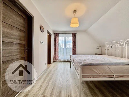 Prodej domu 240 m², pozemek 677 m²
