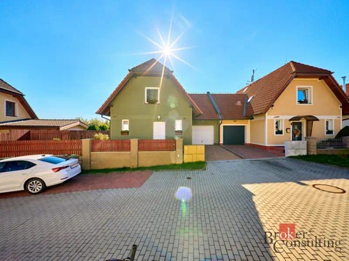 Prodej domu 138 m², pozemek 449 m²