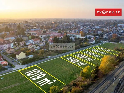 Prodej stavebního pozemku 1053 m²