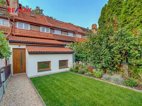 Prodej domu 100 m², pozemek 74 m²