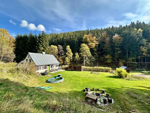 Prodej domu 200 m², pozemek 3000 m²