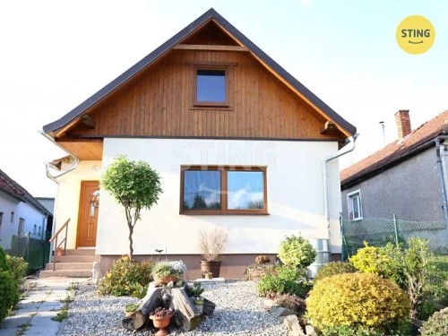 Prodej domu 220 m², pozemek 292 m²