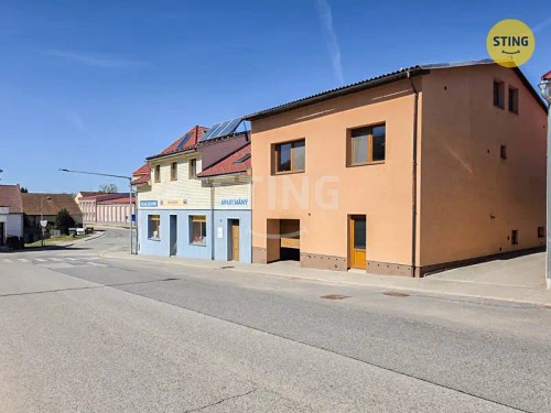 Prodej domu 298 m², pozemek 158 m²