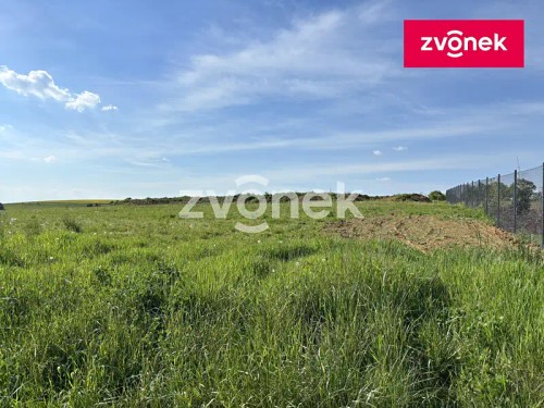 Prodej stavebního pozemku 1894 m²