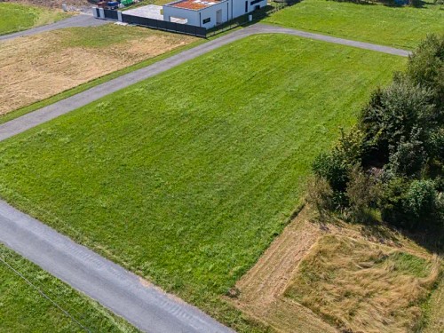 Prodej stavebního pozemku 1528 m²