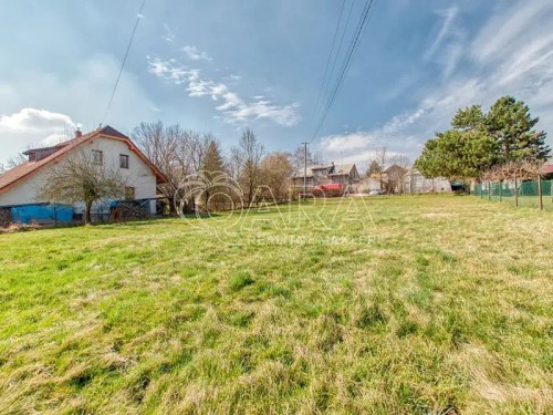 Prodej stavebního pozemku 1015 m²