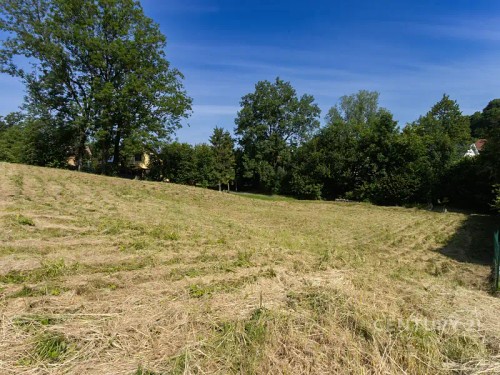 Prodej stavebního pozemku 1776 m²