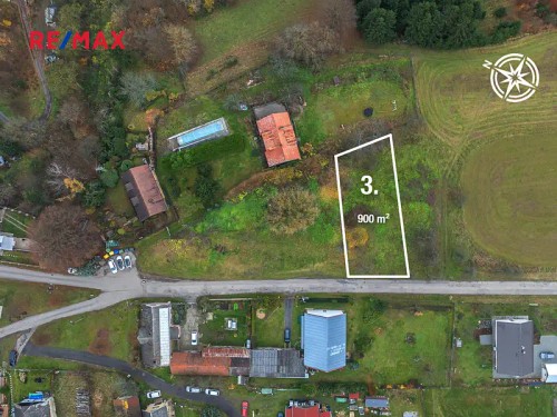 Prodej stavebního pozemku 900 m²