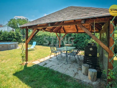 Prodej stavebního pozemku 1240 m²