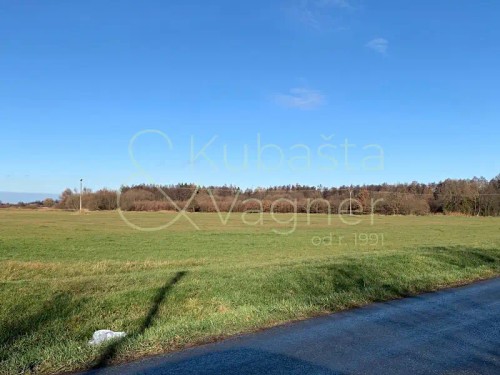 Prodej stavebního pozemku 5663 m²