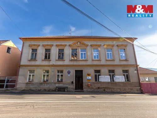 Prodej stavebního pozemku 2250 m²