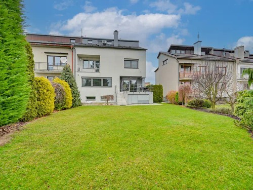 Prodej domu 378 m², pozemek 498 m²