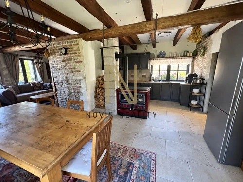 Prodej domu 249 m², pozemek 2128 m²