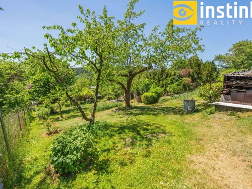 Prodej stavebního pozemku 1269 m²