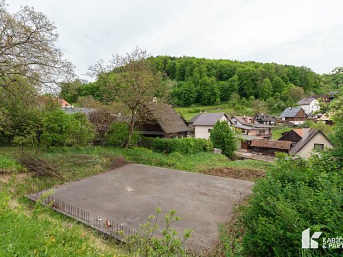 Prodej stavebního pozemku 1224 m²