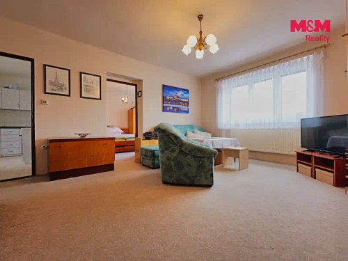 Prodej domu 240 m², pozemek 1701 m²