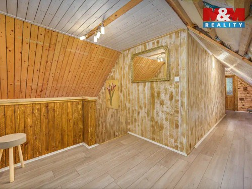 Prodaný  dům 200 m², pozemek 1525 m²