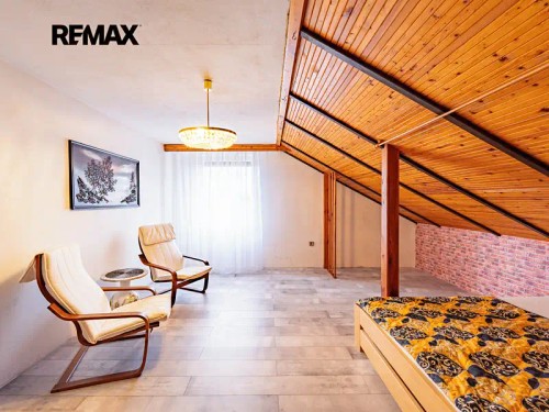 Prodej domu 248 m², pozemek 724 m²
