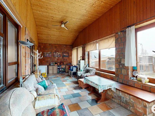 Prodej domu 573 m², pozemek 1944 m²