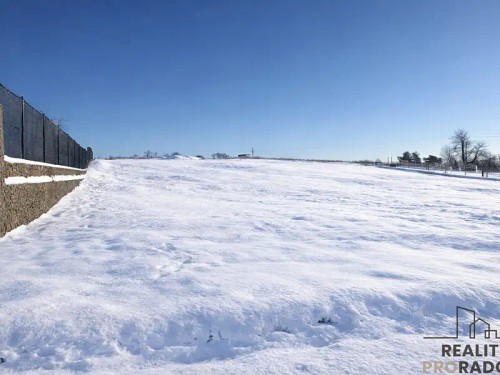 Prodej stavebního pozemku 1671 m²