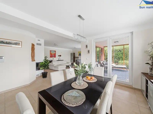 Prodej domu 250 m², pozemek 1300 m²