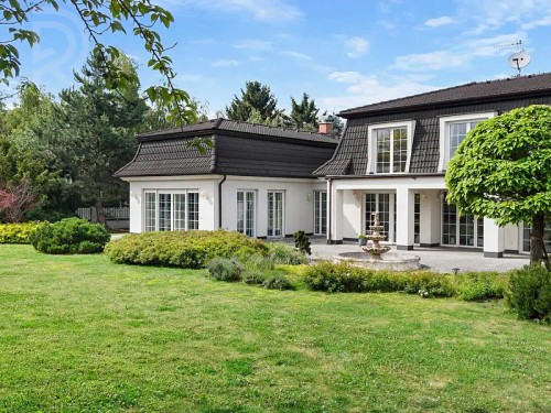 Prodaný dům 420 m², pozemek 2462 m²