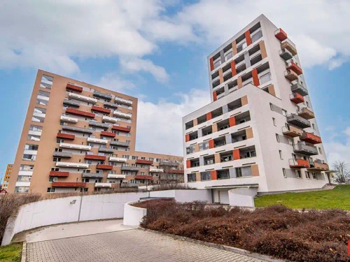 Prodej bytu 2+kk 64 m²