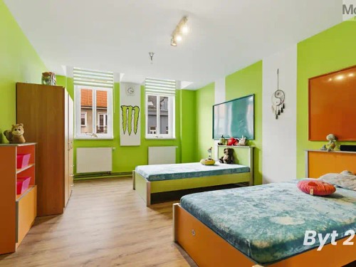 Prodej domu 330 m², pozemek 359 m²