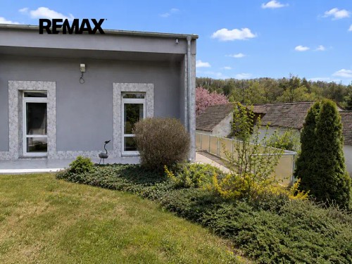 Prodej domu 524 m², pozemek 1519 m²