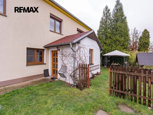 Prodej domu 248 m², pozemek 724 m²