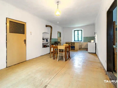 Prodej domu 146 m², pozemek 4654 m²
