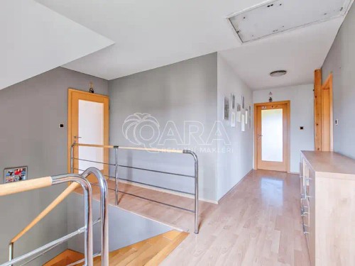 Prodej domu 233 m², pozemek 885 m²