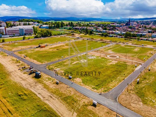 Prodej stavebního pozemku 793 m²