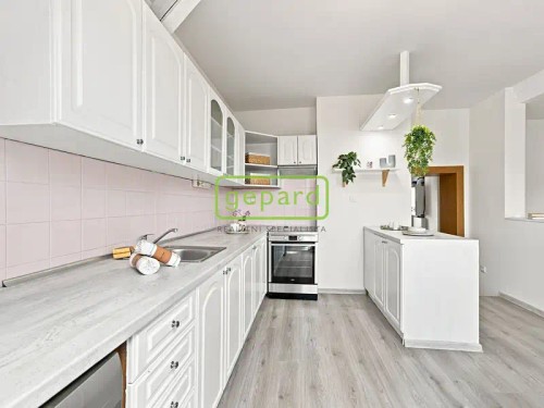 Prodej bytu 3+1 90 m²