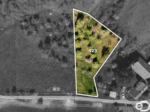 Prodej stavebního pozemku 2393 m²