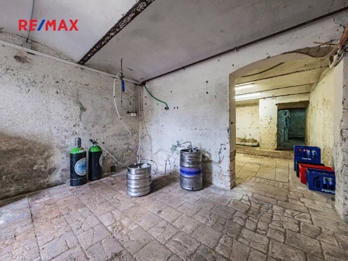 Prodej domu 670 m², pozemek 1786 m²