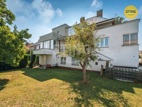 Prodej vily 591 m², pozemek 660 m²
