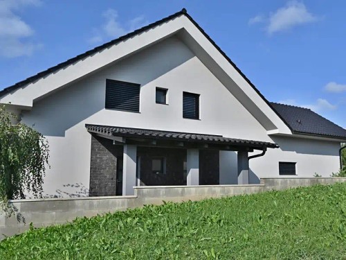 Prodej domu 225 m², pozemek 803 m²