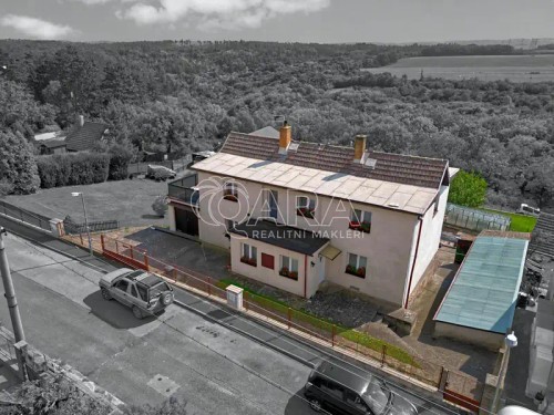 Prodej domu 395 m², pozemek 1146 m²