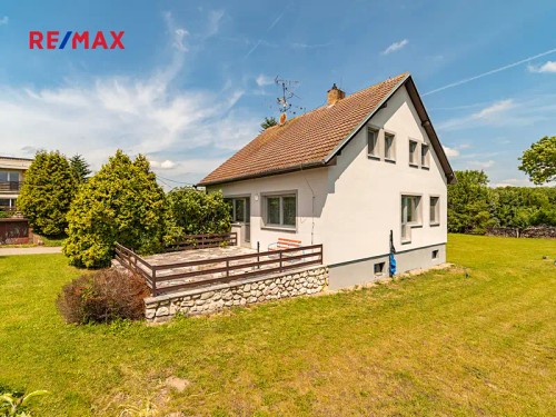 Prodaný  dům 200 m², pozemek 2022 m²