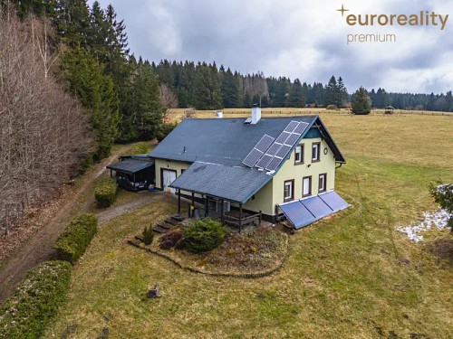Prodej chalupy 178 m², pozemek 25612 m²